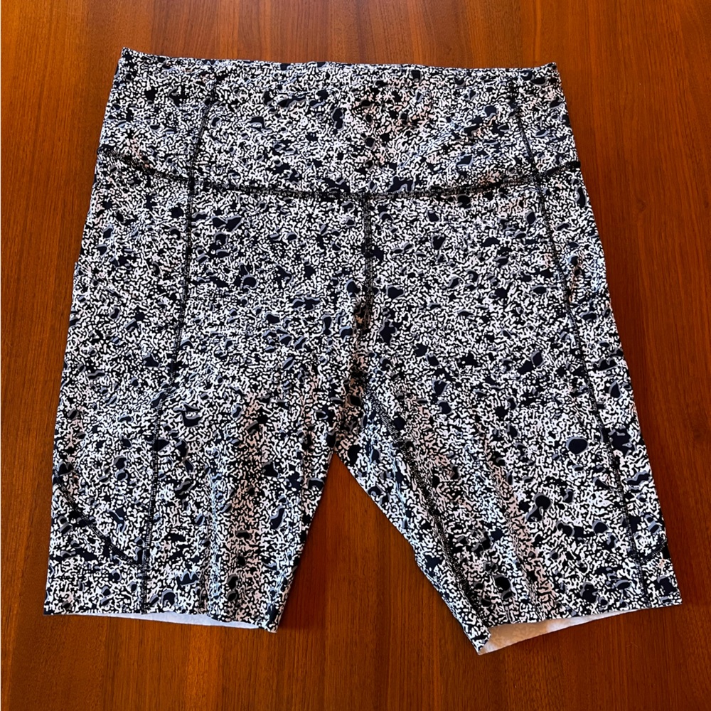 Lululemon Fast and Free raw hem 9”